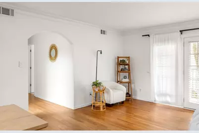 311 Peachtree Hills Avenue NE #4D, Atlanta, GA 30305 - Photo 4