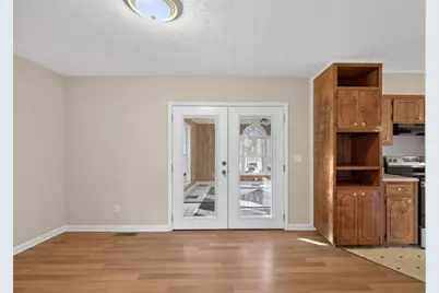 602 Mandeville Road, Carrollton, GA 30117 - Photo 8