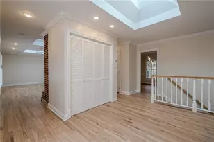 45 Brandon Ridge Dr, Atlanta, GA 30328 - Photo 22