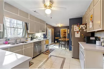 1751 Pierce Arrow Parkway, Tucker, GA 30084 - Photo 8