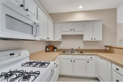 1430 Settlers Walk Way SW, Marietta, GA 30060 - Photo 10