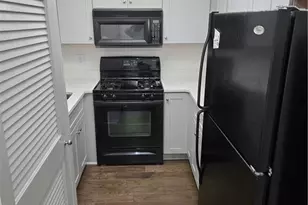 2479 Peachtree Rd NE, Atlanta, GA 30305 - Photo 4