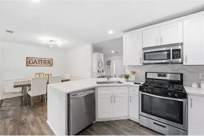 1481 Chapel Hill Lane SW, Marietta, GA 30008 - Photo 8