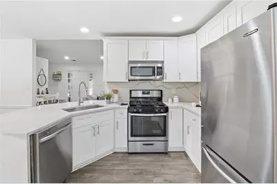 1481 Chapel Hill Lane SW, Marietta, GA 30008 - Photo 4