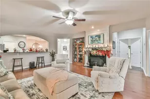 5921 Bellflower Way, Hoschton, GA 30548 - Photo 14