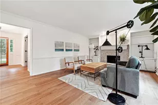 2745 Saxon Dr, Duluth, GA 30096 - Photo 10