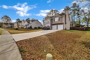 8448 Brook Lake Ln, Douglasville, GA 30134 - Photo 4