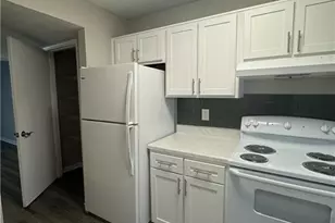 6348 Baker Ct, Peachtree Corners, GA 30092 - Photo 6