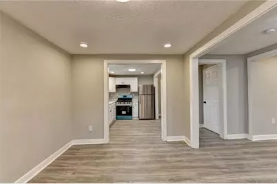 574 Glendale Road, Scottdale, GA 30079 - Photo 12