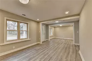 574 Glendale Rd, Scottdale, GA 30079 - Photo 8