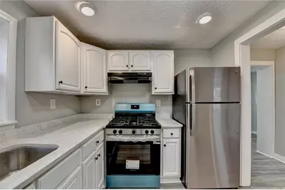 574 Glendale Road, Scottdale, GA 30079 - Photo 16