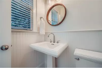 451 E Pharr Road, Decatur, GA 30030 - Photo 10