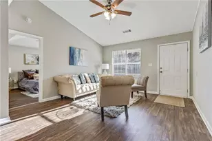 128 Tuscany Ln, Griffin, GA 30223 - Photo 6