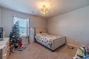 17 Mulberry Bush Dr, Loganville, GA 30052 - Photo 32