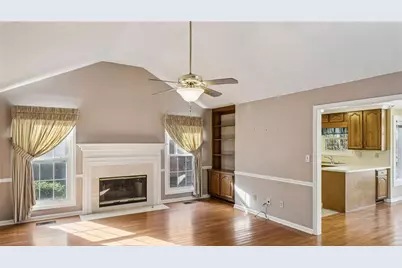 130 Stratford Way, Fayetteville, GA 30214 - Photo 4