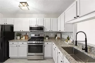 3284 Long Iron Pl, Lawrenceville, GA 30044 - Photo 4