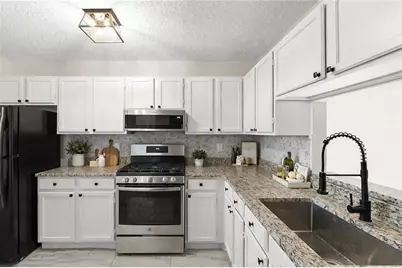 3284 Long Iron Place, Lawrenceville, GA 30044 - Photo 4