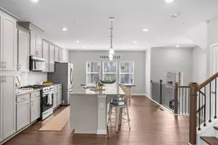 324 Commons Ave, Woodstock, GA 30188 - Photo 8