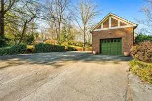 351 N Woodland Dr SW, Marietta, GA 30064 - Photo 8