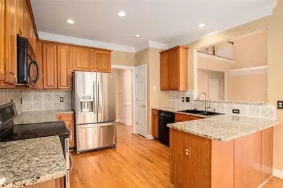 1389 Turtlebrook Lane, Lawrenceville, GA 30043 - Photo 10