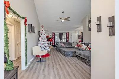 160 Glenn Fuller Circle, Commerce, GA 30529 - Photo 6