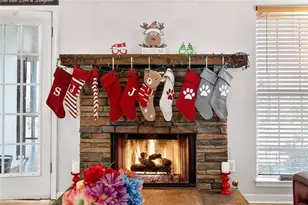 408 Strathmore Dr, Sharpsburg, GA 30277 - Photo 2