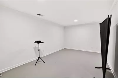 408 Strathmore Drive, Sharpsburg, GA 30277 - Photo 30