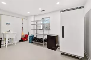 408 Strathmore Dr, Sharpsburg, GA 30277 - Photo 26