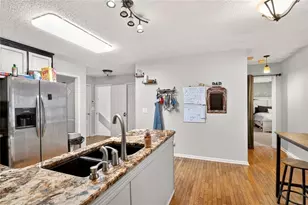 408 Strathmore Dr, Sharpsburg, GA 30277 - Photo 16