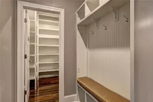 4527 Bridgeway Rd, Atlanta, GA 30331 - Photo 12