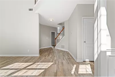 2878 Calhoun Square, Suwanee, GA 30024 - Photo 2