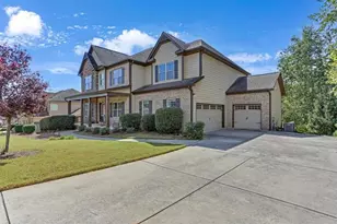 522 Thomas Dr, Loganville, GA 30052 - Photo 2