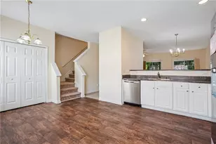 529 Lantern Wood Dr, Scottdale, GA 30079 - Photo 10