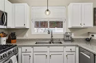 409 Chatooga Ln, Woodstock, GA 30188 - Photo 14