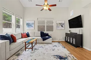 409 Chatooga Ln, Woodstock, GA 30188 - Photo 6