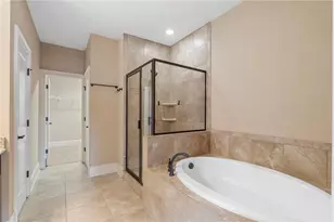 427 Alderwood St, Atlanta, GA 30328 - Photo 22