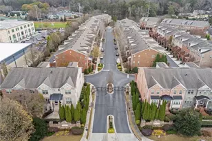 427 Alderwood St, Atlanta, GA 30328 - Photo 40