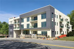 318 Sandy Springs Cir, Atlanta, GA 30328 - Photo 8