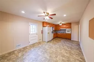 900 Victoria Ln, Oxford, GA 30054 - Photo 8