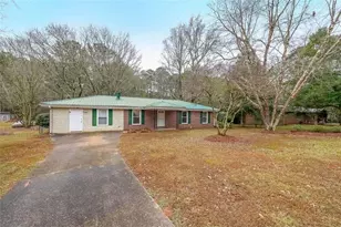 900 Victoria Ln, Oxford, GA 30054 - Photo 2