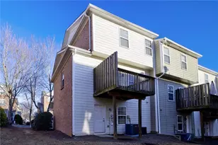 2247 Landing Ridge Dr, Duluth, GA 30097 - Photo 24