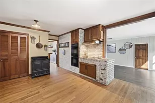 205 Hart Cir, Dallas, GA 30132 - Photo 8