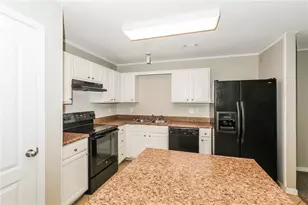 152 Shenandoah Dr, Riverdale, GA 30274 - Photo 10