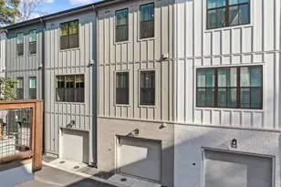 4455 Dandelion Ln, Atlanta, GA 30342 - Photo 34