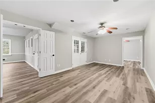 10685 Oxford Mill Cir, Alpharetta, GA 30022 - Photo 38