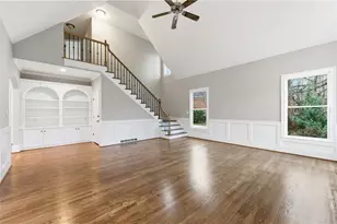 10685 Oxford Mill Cir, Alpharetta, GA 30022 - Photo 10