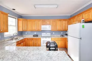 1882 Skidmore Cir, Lawrenceville, GA 30044 - Photo 4