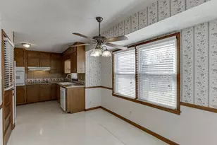 517 Cole Dr, Lilburn, GA 30047 - Photo 16