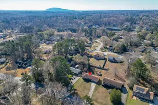 517 Cole Dr, Lilburn, GA 30047 - Photo 34