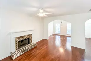 2027 Oakbluff Dr, Austell, GA 30106 - Photo 8